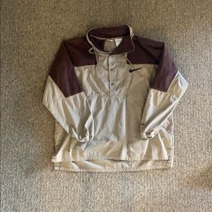 Vintage Nike wind breaker